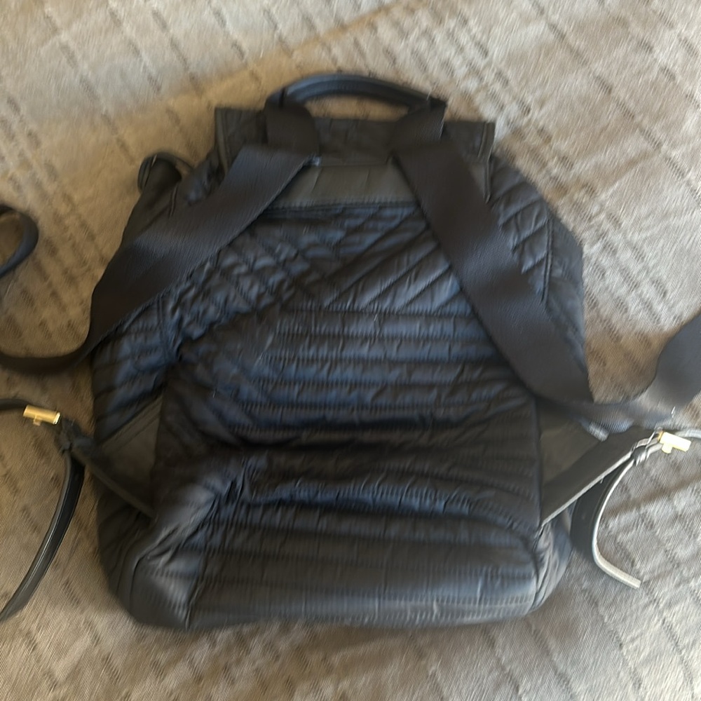 Tory Burch Quilted Backpack - Picture 2 of 8
